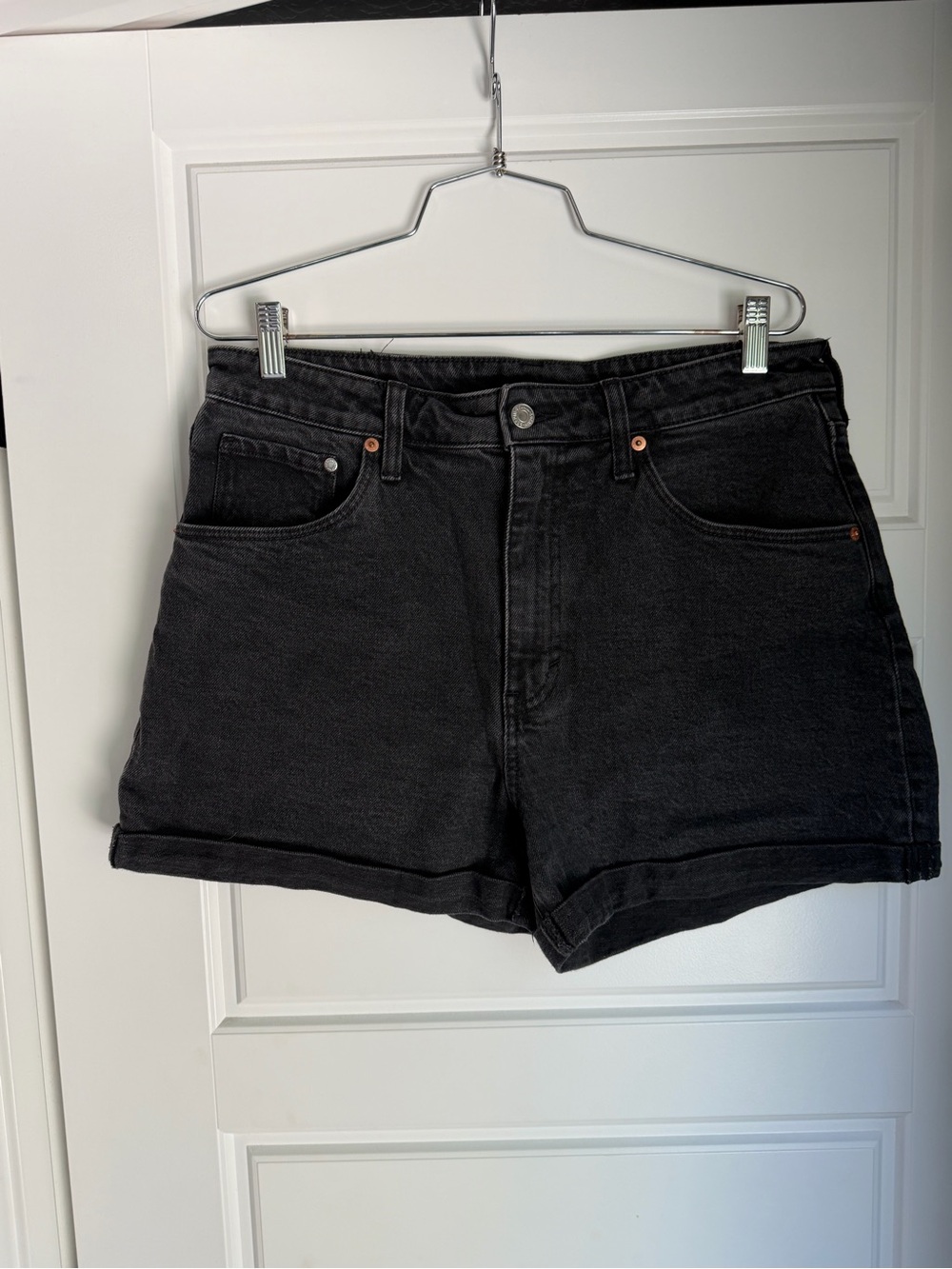 H&M Black High-Rise Denim Shorts
